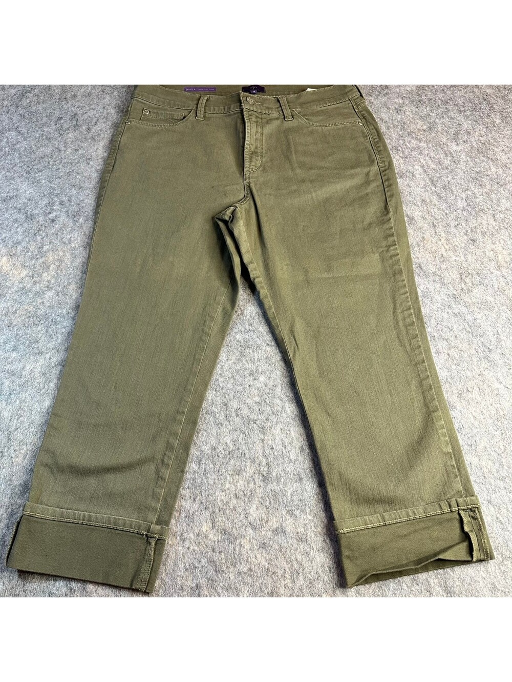 NYDJ Dayla Wide Cuff Capri Olive Green Denim Pants Size 12 / US 12 / UK 16